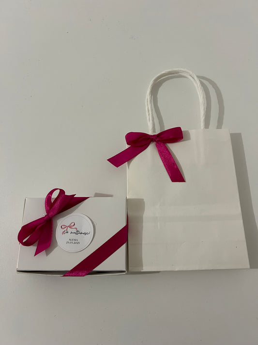 Pachet ciocolată de casă și pungă elegantă